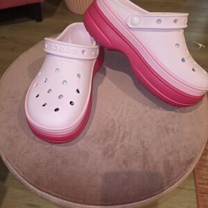 CROCS Women's Light Pink and Fuchsia Platform Clogs